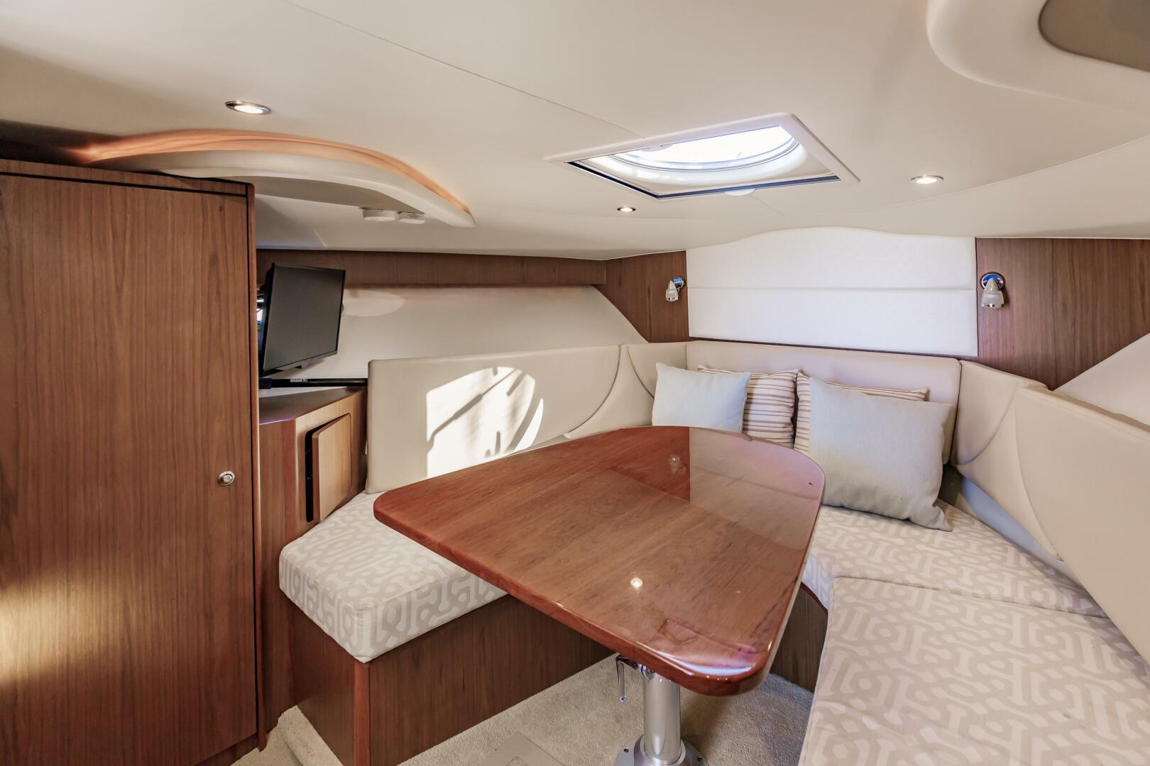 Slide: The Image of Tiara Yachts Coronet 2015 - 5595102