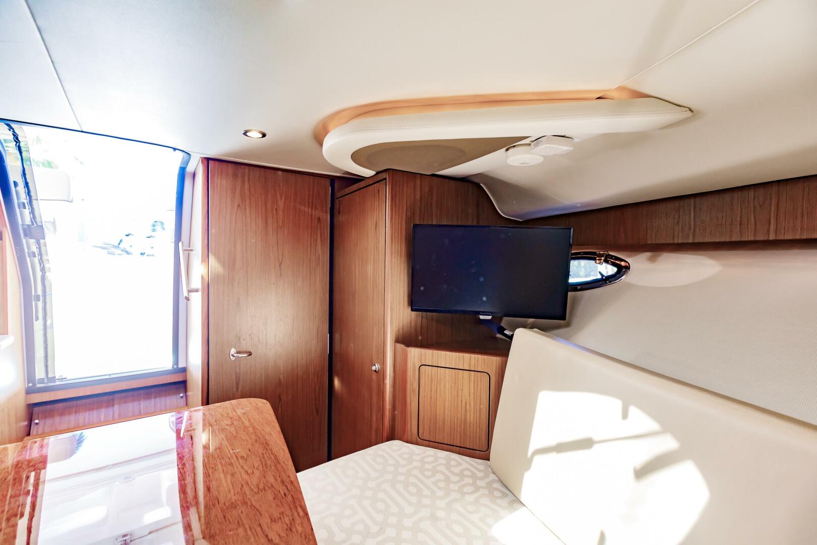 Slide: The Image of Tiara Yachts Coronet 2015 - 5595106