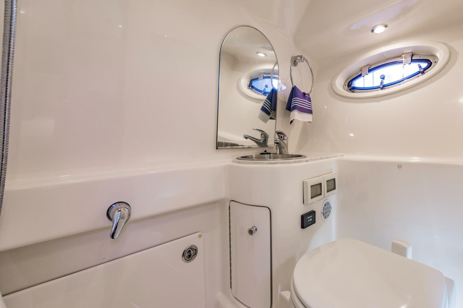 Slide: The Image of Tiara Yachts Coronet 2015 - 5595109