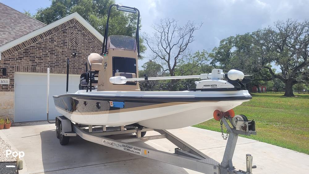 Slide: The Image of Tiburon ZX 25 2019 - 10919716
