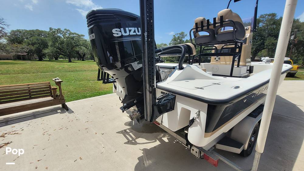 Slide: The Image of Tiburon ZX 25 2019 - 10919796