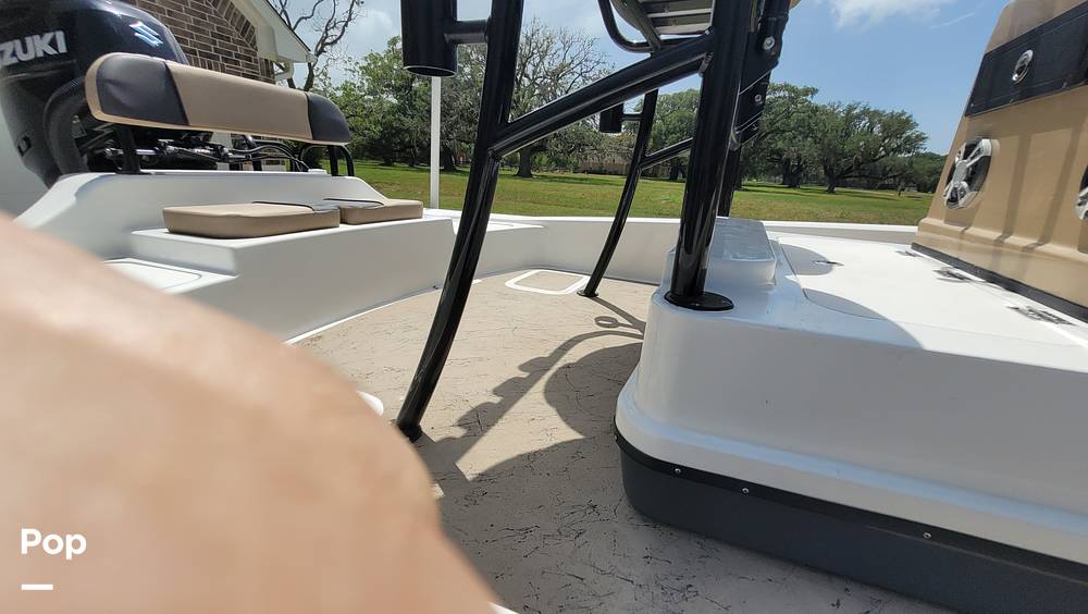 Slide: The Image of Tiburon ZX 25 2019 - 10919828