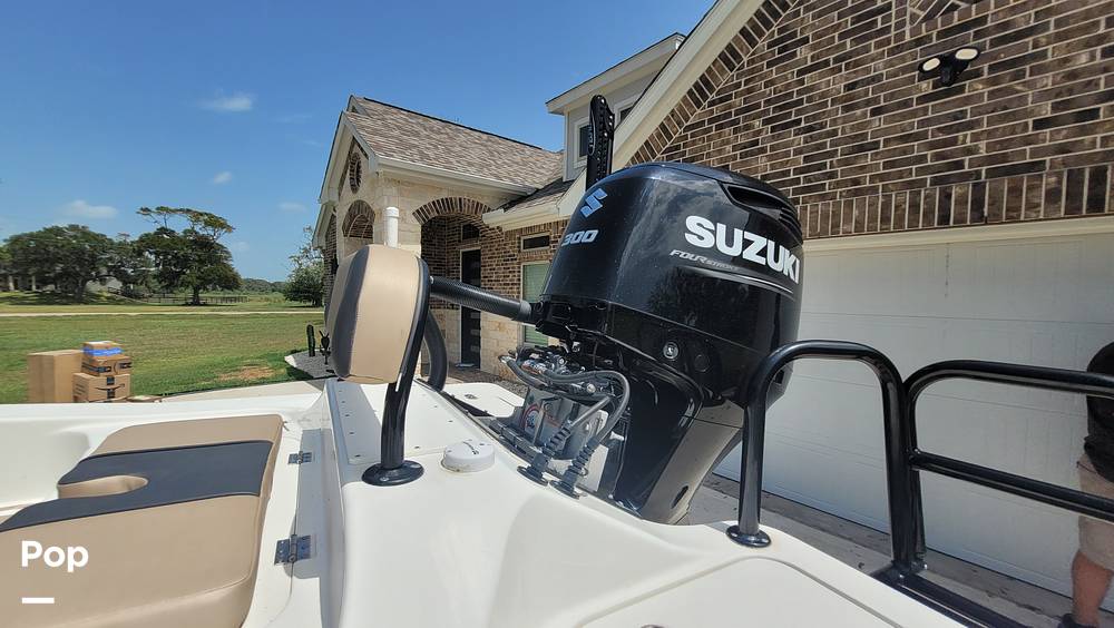 Slide: The Image of Tiburon ZX 25 2019 - 10919949