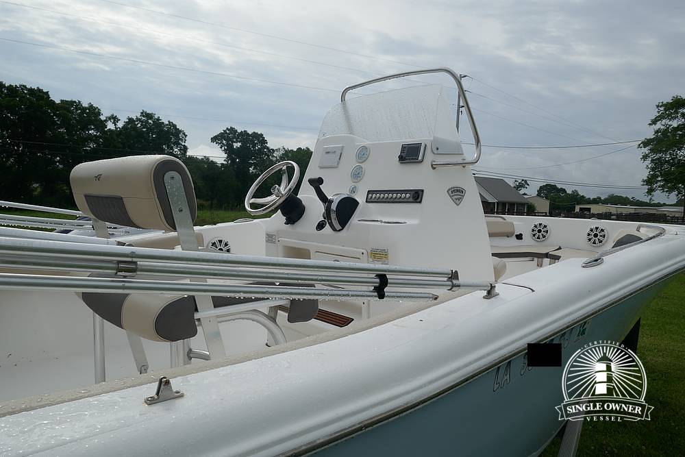 Slide: The Image of Tidewater 198CC Adventure 2018 - 15425163