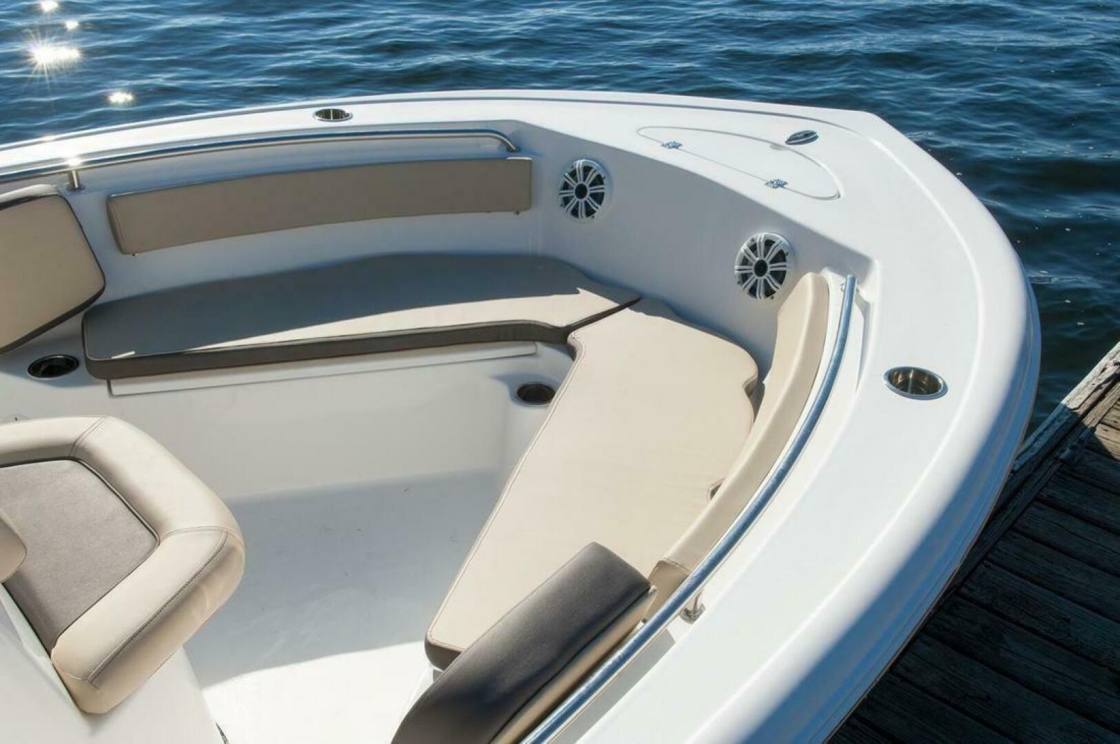 Slide: The Image of Tidewater 210 LXF 2018 - 5181011