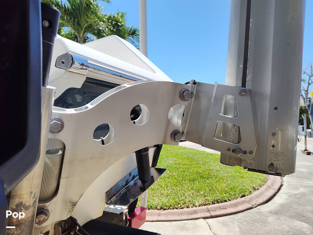Slide: The Image of Tidewater 210 LXF 2021 - 11