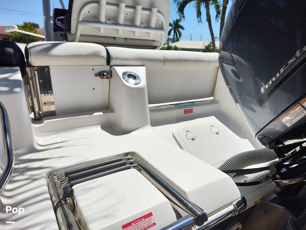 Slide: The Image of Tidewater 210 LXF 2021 - 12