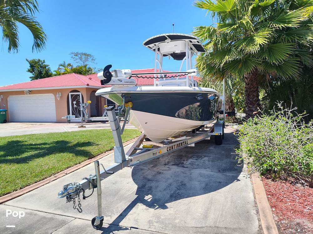 Slide: The Image of Tidewater 210 LXF 2021 - 31