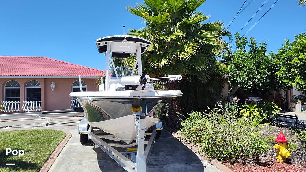 Slide: The Image of Tidewater 210 LXF 2021 - 33