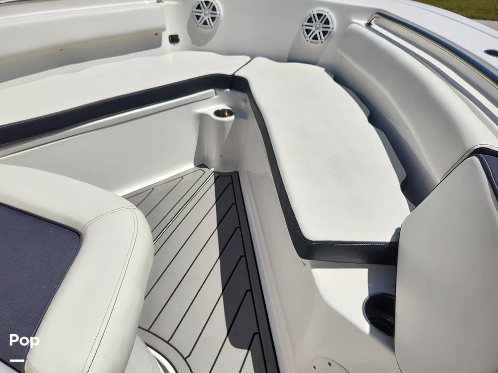 Slide: The Image of Tidewater 210 LXF 2021 - 49