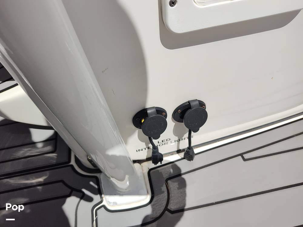 Slide: The Image of Tidewater 210 LXF 2021 - 68
