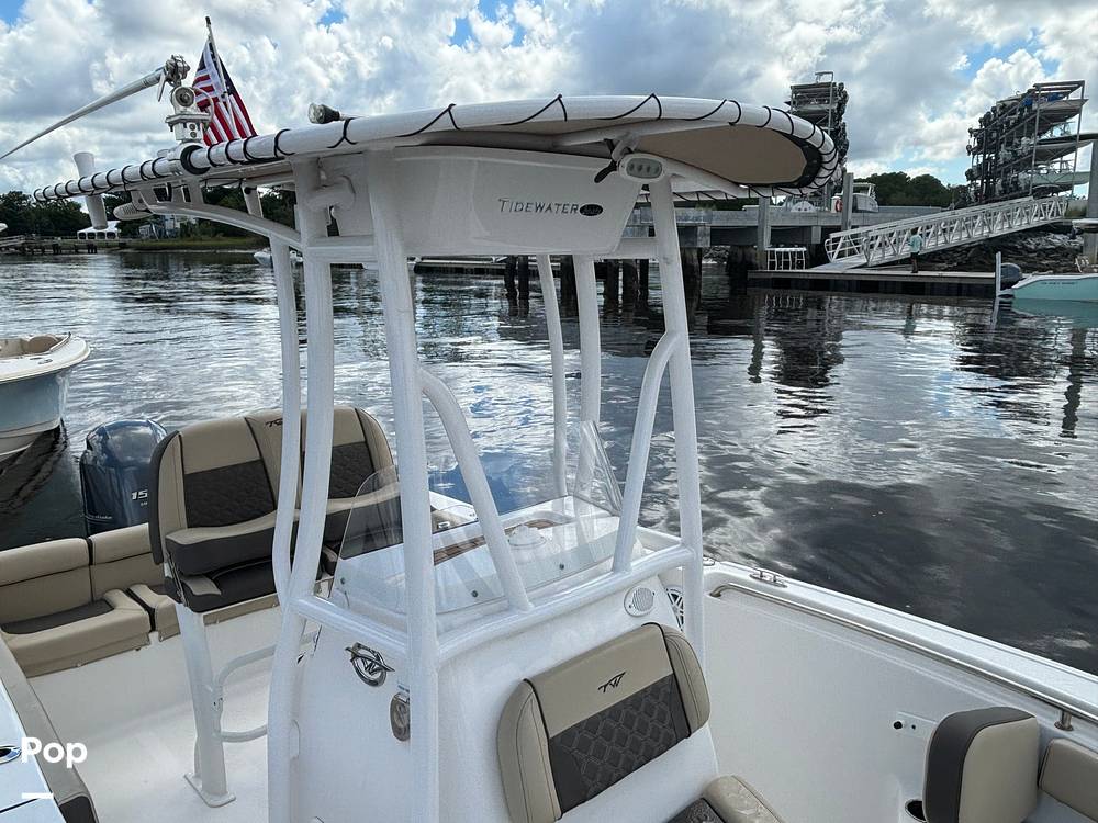 Slide: The Image of Tidewater 210 LXF 2022 - 14656593