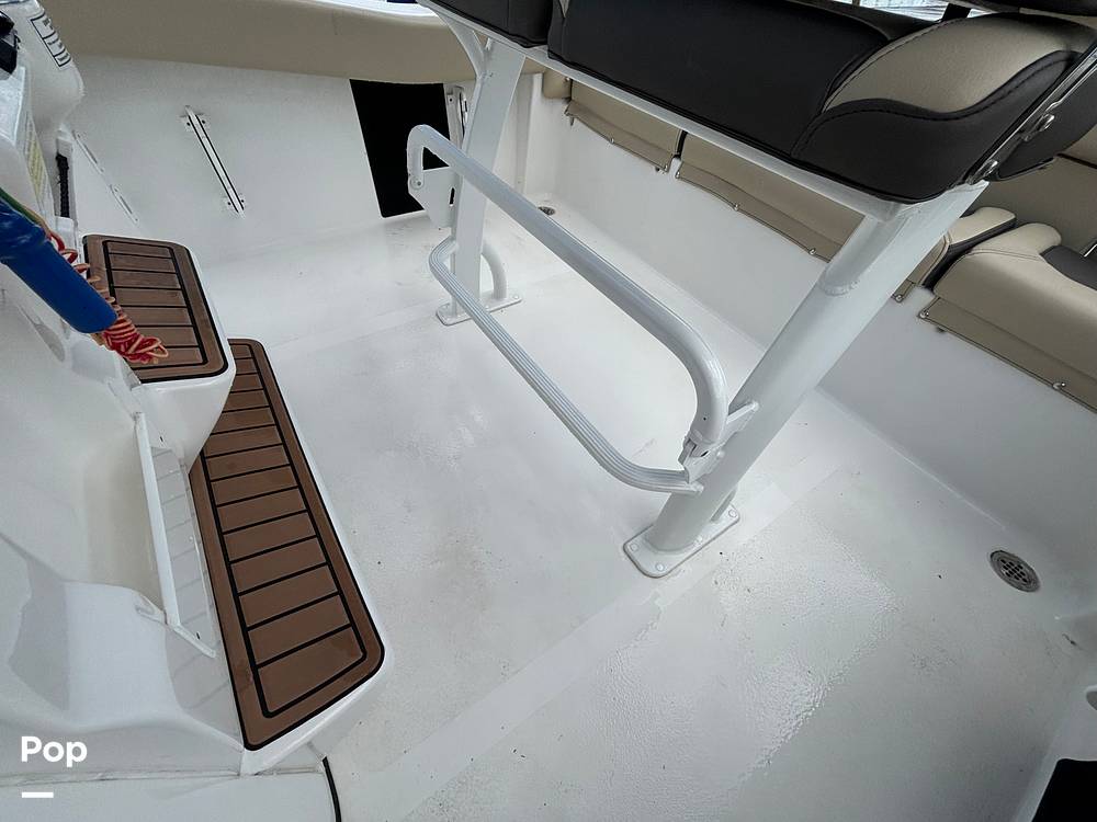 Slide: The Image of Tidewater 210 LXF 2022 - 14656622