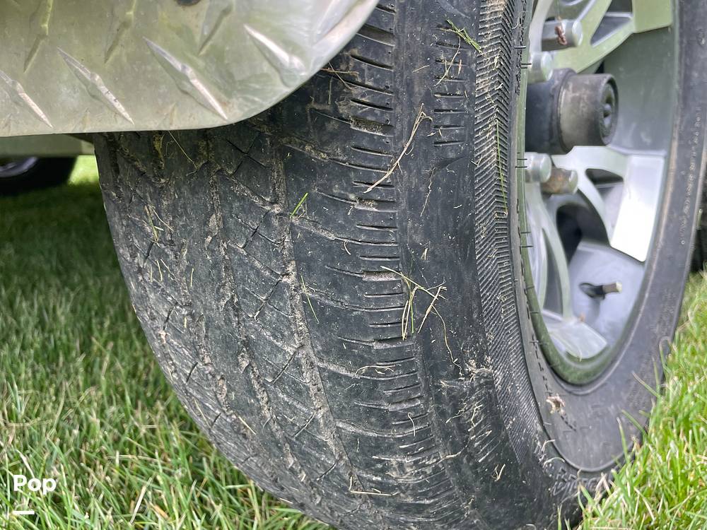 Slide: The Image of Tidewater 2210 Carolina Bay 2020 - 15511945