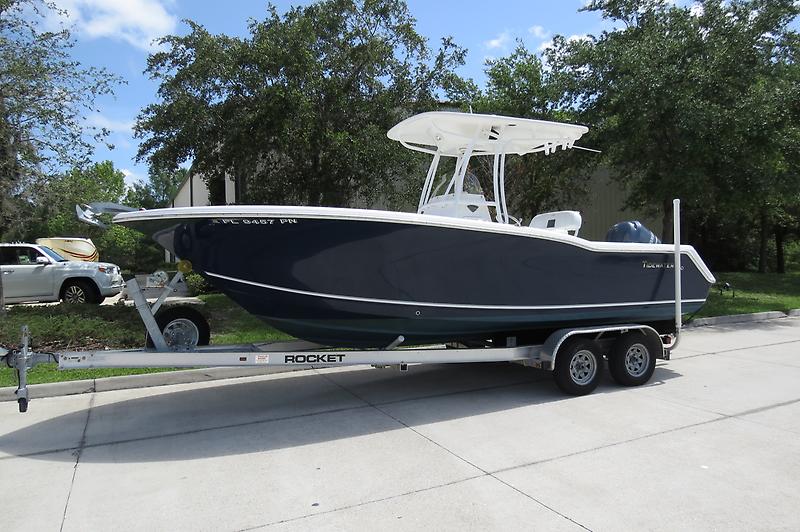 Slide: The Image of Tidewater 230 2013 - 1