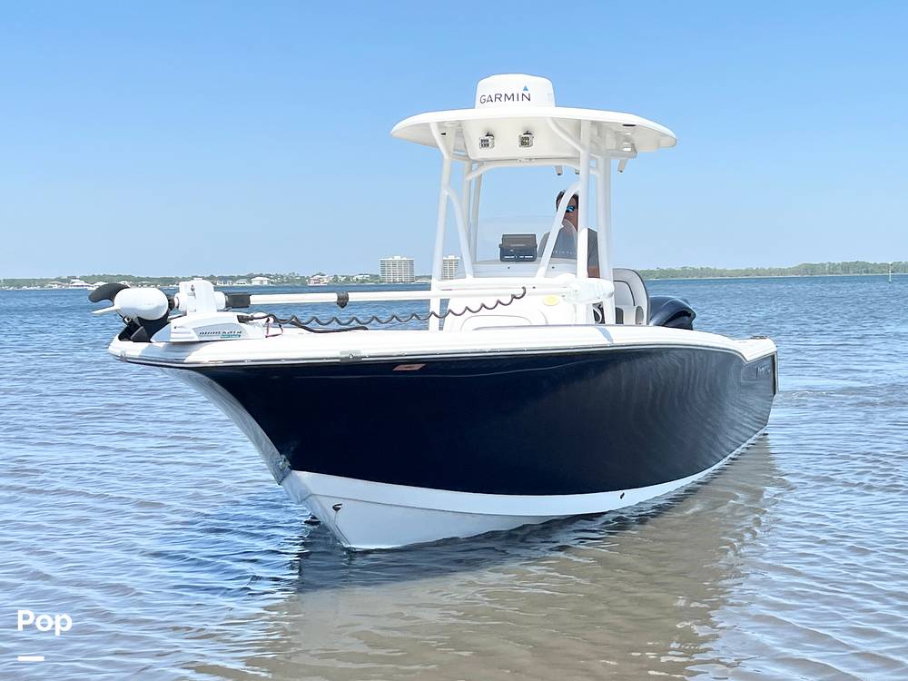 Slide: The Image of Tidewater 230 CC 2016 - 15368536