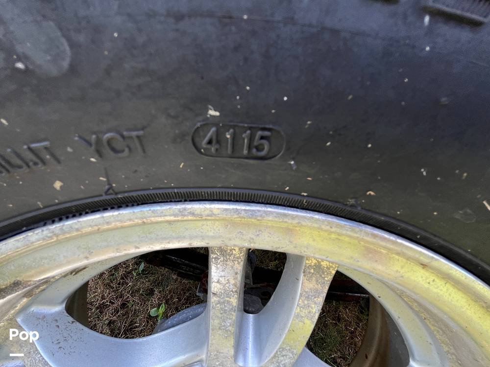 Slide: The Image of Tire Date Code - 14883735