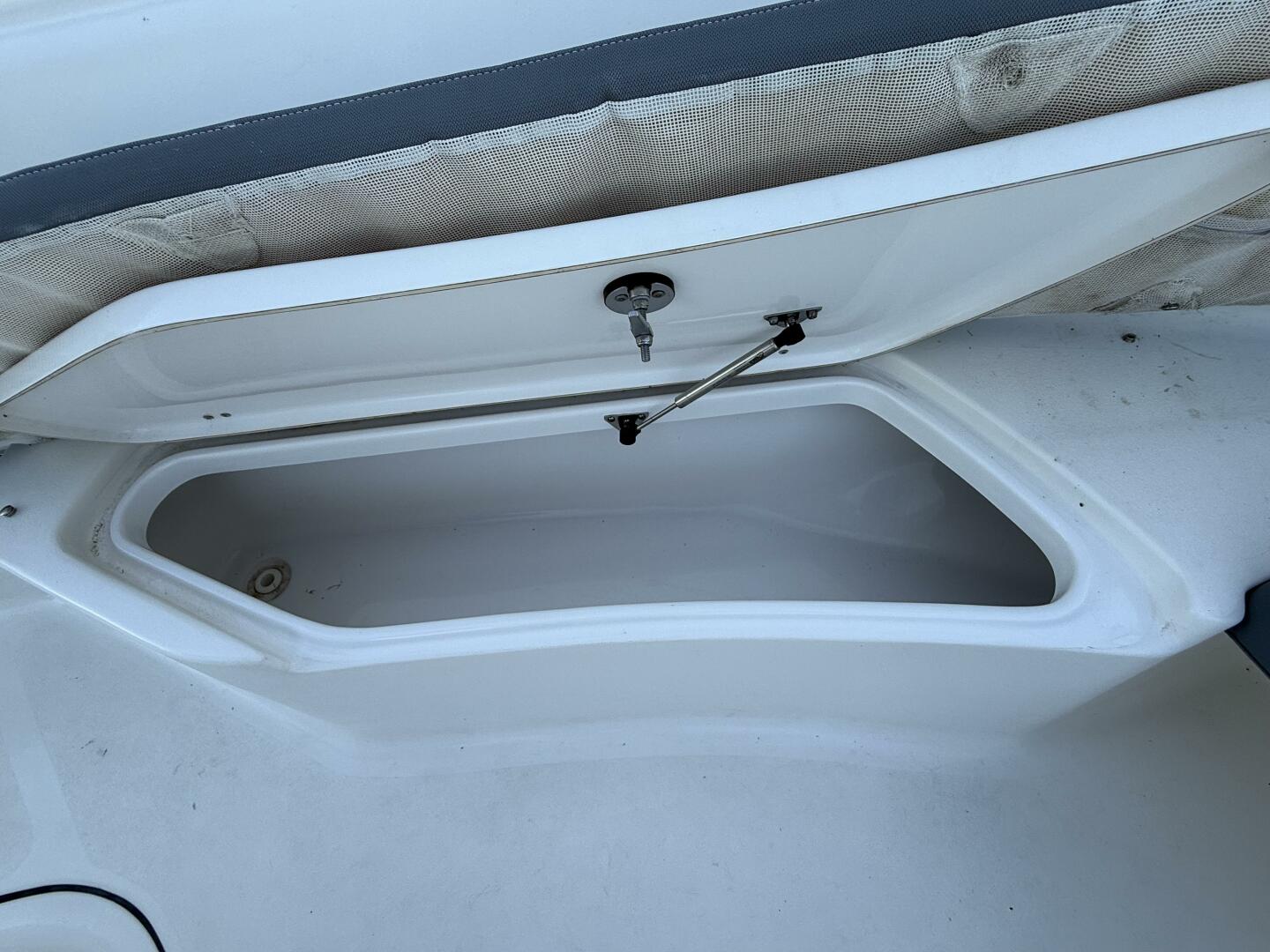 Slide: The Image of Tidewater 232CC 2019 - 5491506