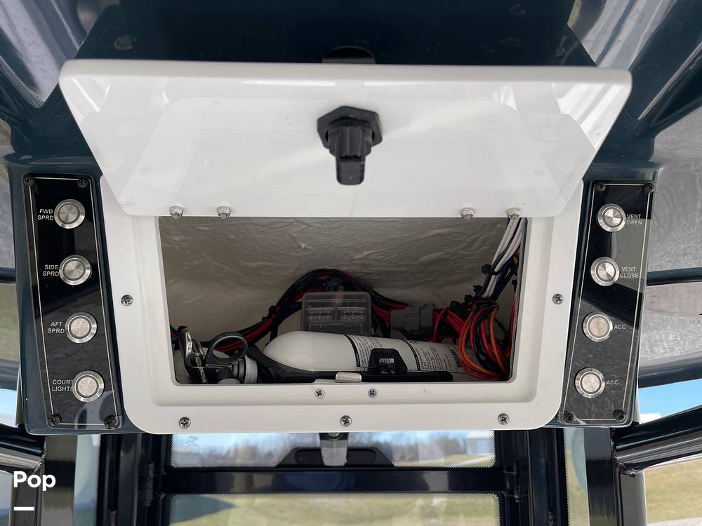 Slide: The Image of Tidewater 232CC 2023 - 15225009