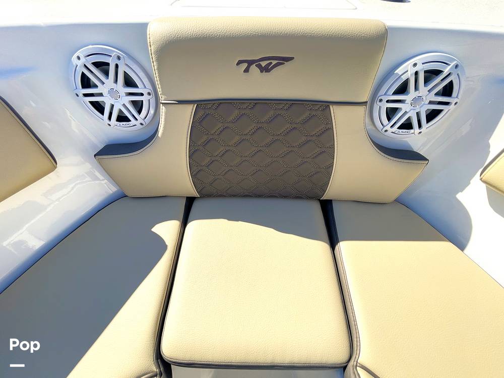 Slide: The Image of Tidewater 232CC 2023 - 15225134