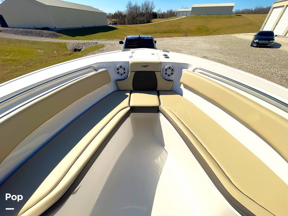 Slide: The Image of Tidewater 232CC 2023 - 15225158