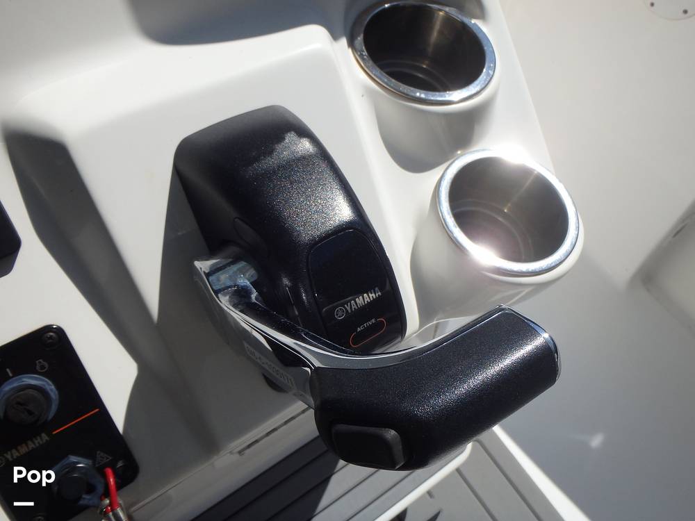 Slide: The Image of Throttle/shift: Mech - 14791595