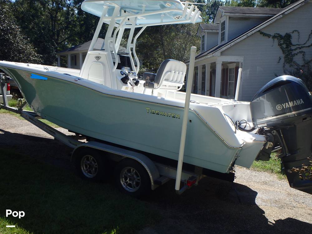 Slide: The Image of Tidewater 232 CC Adventure 2018 - 14791559