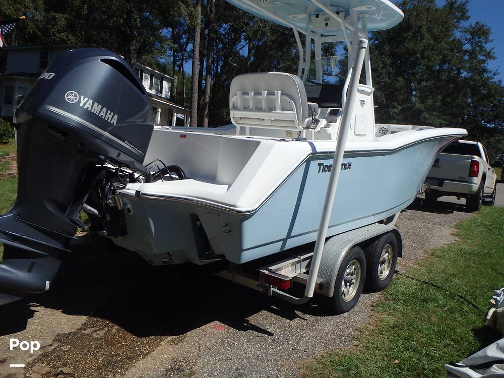 Slide: The Image of Tidewater 232 CC Adventure 2018 - 14791560
