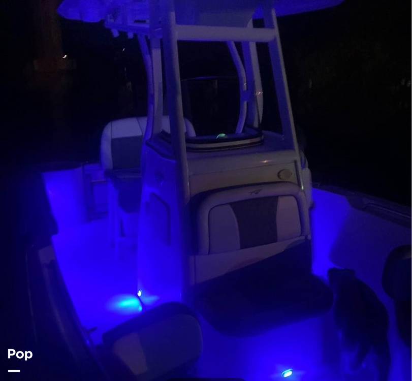 Slide: The Image of Tidewater 232 CC Adventure 2018 - 14695566