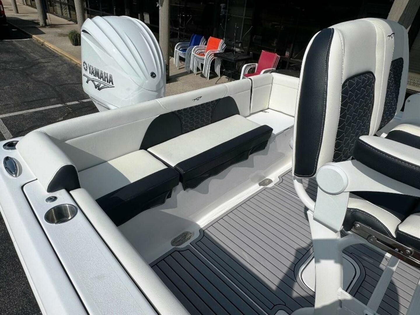 Slide: The Image of Tidewater 232 SS 2025 - 4653372