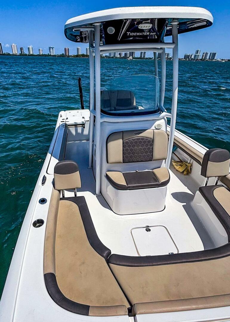Slide: The Image of Tidewater 2500 Custom Carolina Bay 2020 - 5305029