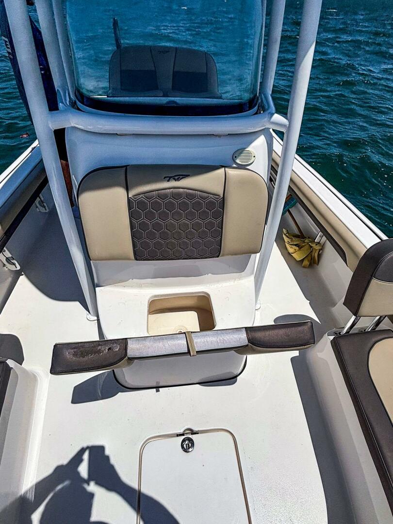 Slide: The Image of Tidewater 2500 Custom Carolina Bay 2020 - 5305016