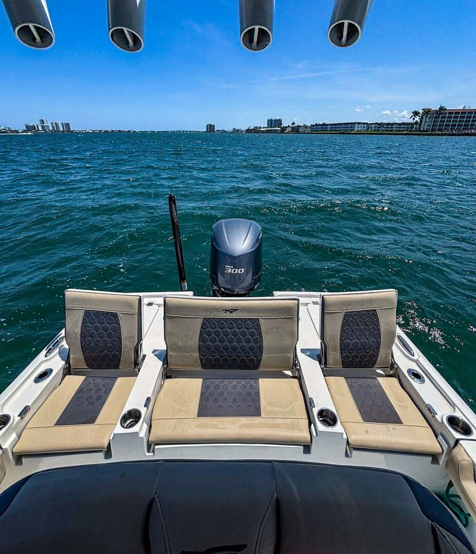 Slide: The Image of Tidewater 2500 Custom Carolina Bay 2020 - 5305018