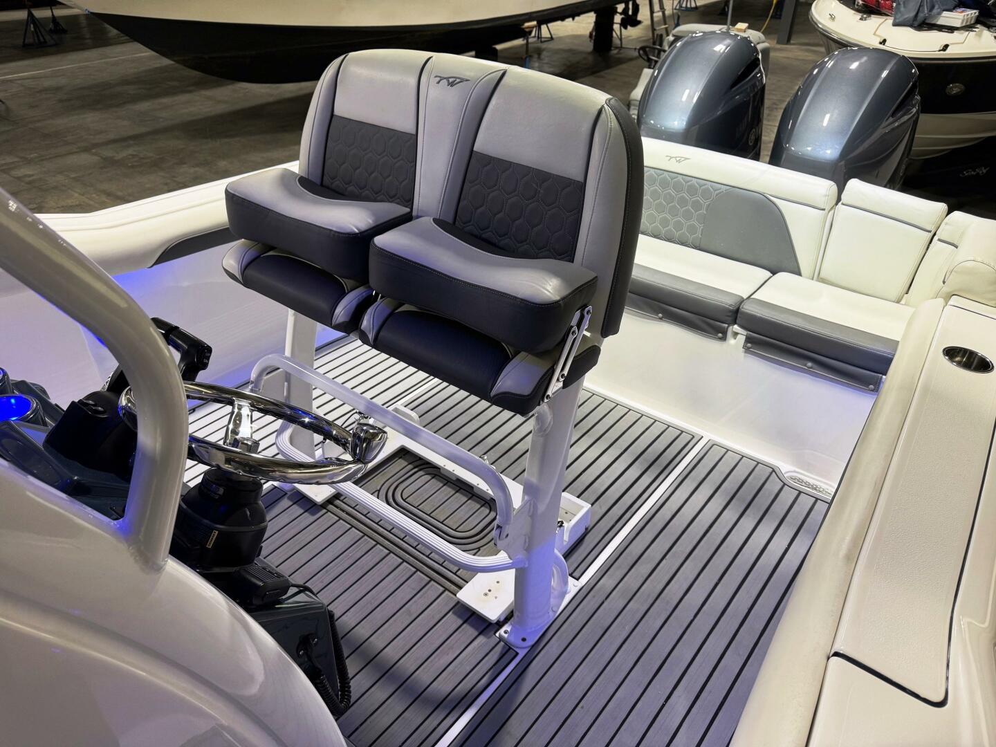 Slide: The Image of Tidewater 252 LXF 2020 - 5093971