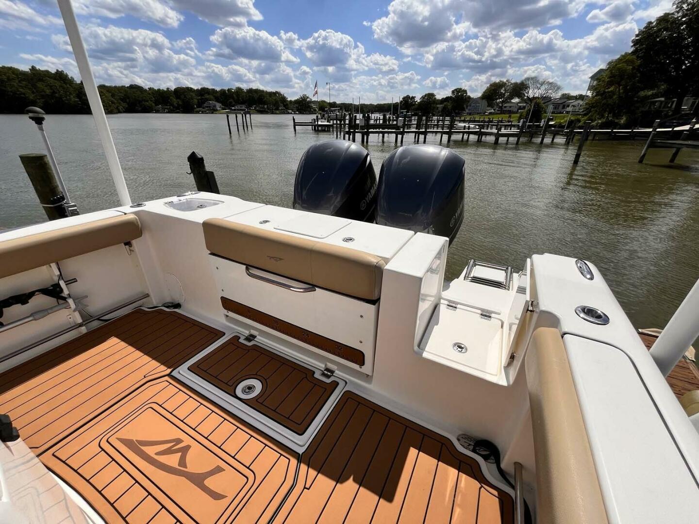 Slide: The Image of Tidewater 280 CC 2015 - 20