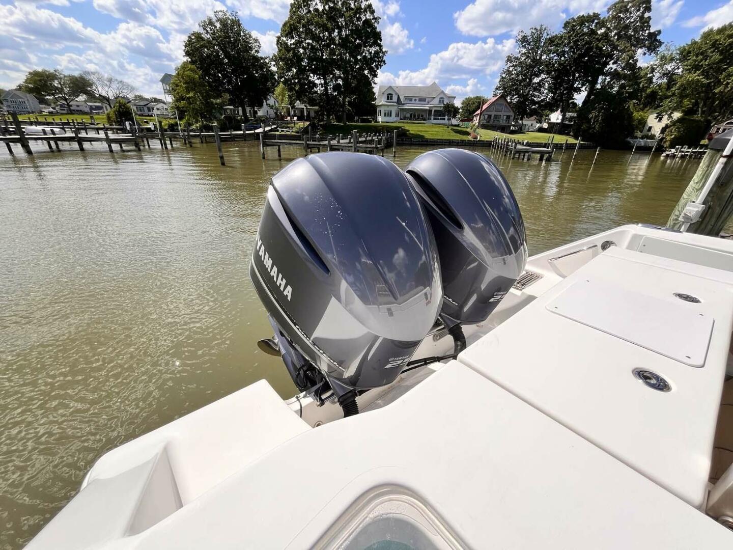 Slide: The Image of Tidewater 280 CC 2015 - 22