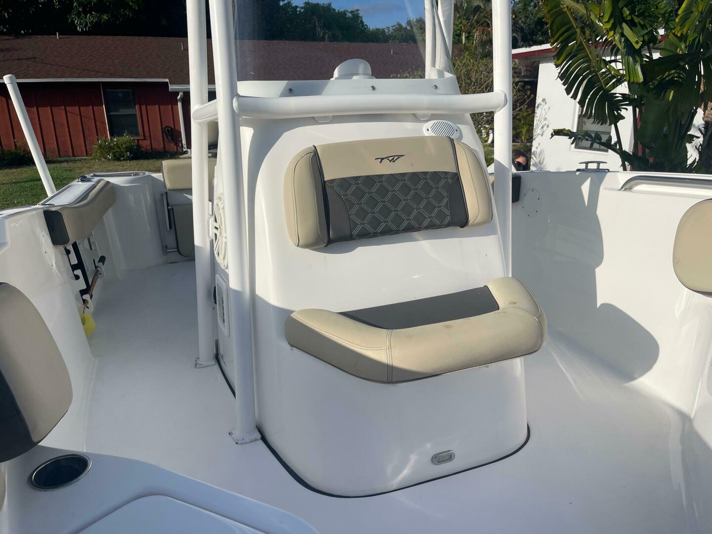 Slide: The Image of Tidewater Adventure 2022 - 5256357