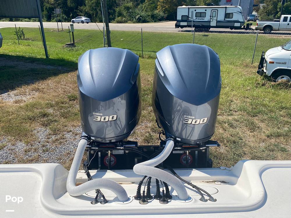 Slide: The Image of Tidewater Carolina Bay Custom 2700 2021 - 14809120