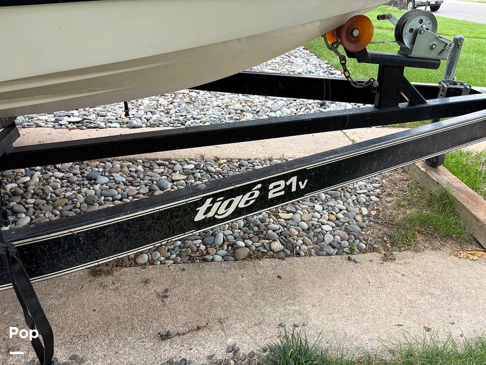 Slide: The Image of Tige 2100V Limited 2000 - 15596312