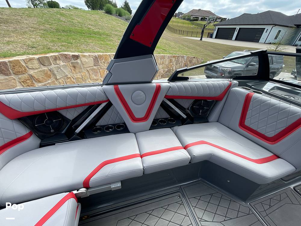Slide: The Image of Tige 21ZX 2020 - 10404700
