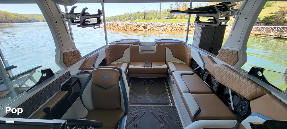 Slide: The Image of Tige 24 RZX 2022 - 15335548