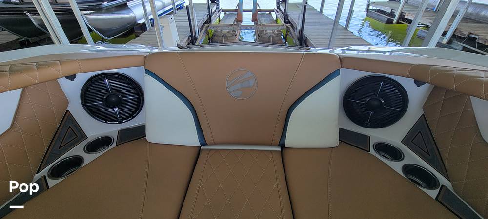 Slide: The Image of Tige 24 RZX 2022 - 15335553