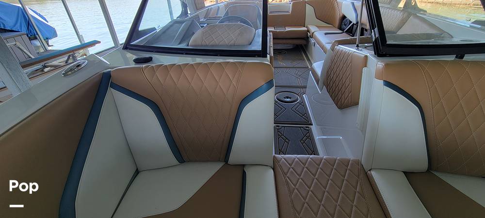 Slide: The Image of Tige 24 RZX 2022 - 15335554