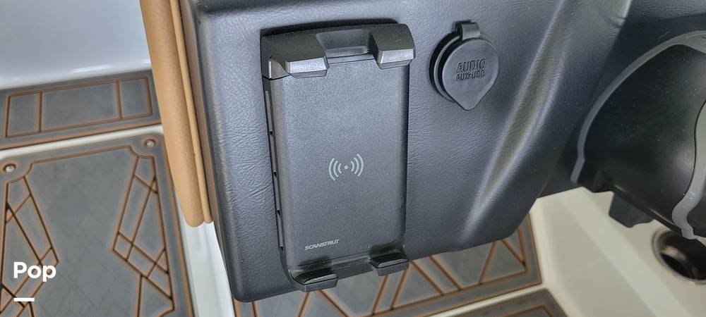 Slide: The Image of Tige 24 RZX 2022 - 15335570