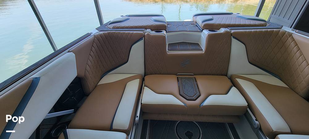 Slide: The Image of Tige 24 RZX 2022 - 15335577