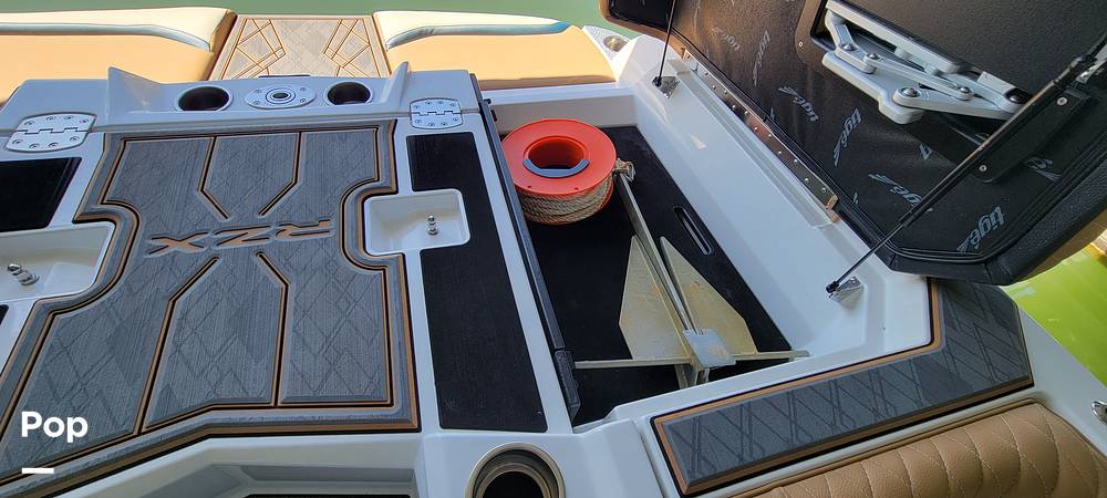 Slide: The Image of Tige 24 RZX 2022 - 15335583