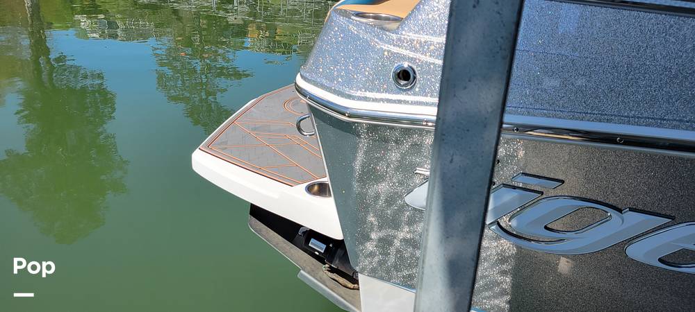 Slide: The Image of Tige 24 RZX 2022 - 15335588