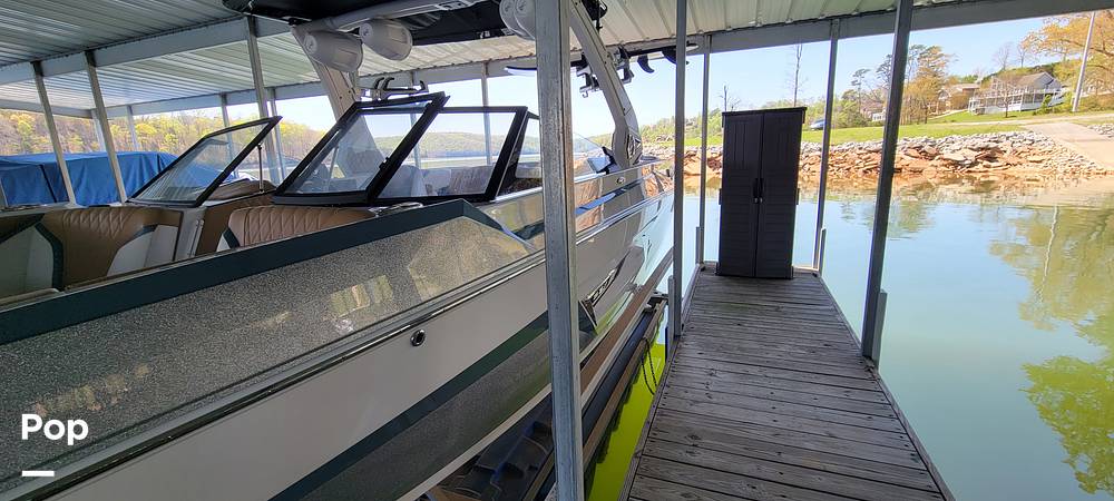 Slide: The Image of Tige 24 RZX 2022 - 15335592