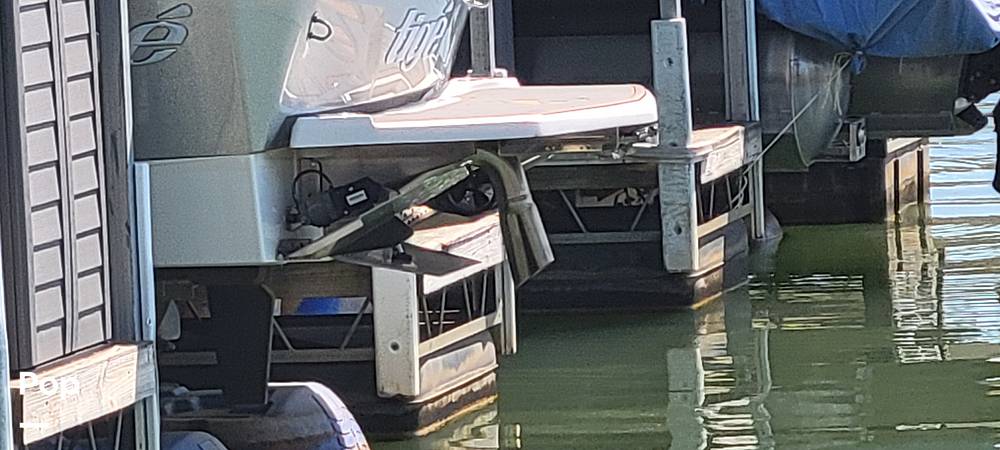 Slide: The Image of Tige 24 RZX 2022 - 15335595