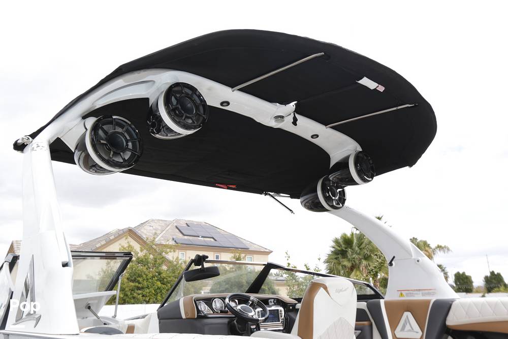Slide: The Image of Tige ASR Apex Series 2015 - 12120613